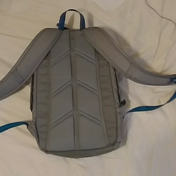 Backpack - Picture 3 of 3